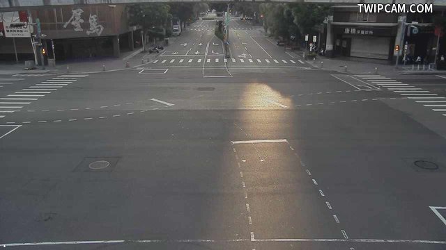 台中市道路 [08123]公益路/文心路(右側車流往忠明南路),Gongyi Rd/Wenxin Rd (Right side Traffic flow to Zhongming S. Rd)) 距離1.0公里