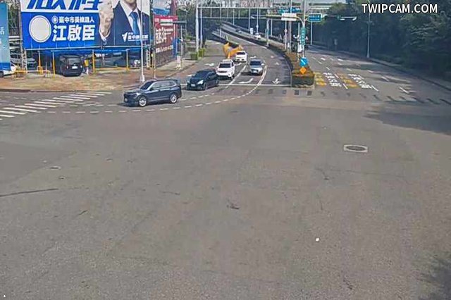 台中市道路 [14188]高鐵東路/高鐵五路(右側車流往台74),Gaotie E. Rd.、Gaotie 5rd Rd.(Right side Traffic flow to Expressway no.74) 距離493公尺