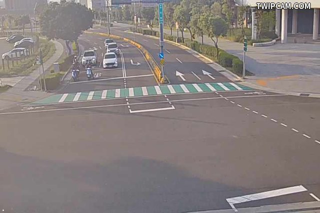 台中市道路 [07218]中科路/黎明路(右側車流往經貿五路) Zhongke Rd./Liming Rd. (Right side Traffic flow to Jingmao 5th Rd.) 距離849公尺