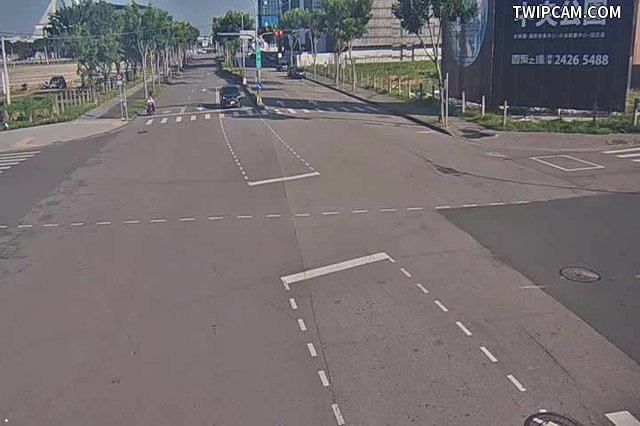 台中市道路 [07230(i)]經貿路/經貿八路(右側車流往河南路) Jingmao Rd./Jingmao 8th Rd.(Right side Traffic flow to Henan Rd.) 距離190公尺