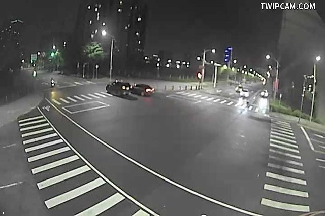 台中市道路 [06231]環中路/四平路(往崇德路-路口後)(內側)Huanzhong Rd./Siping Rd. 距離652公尺