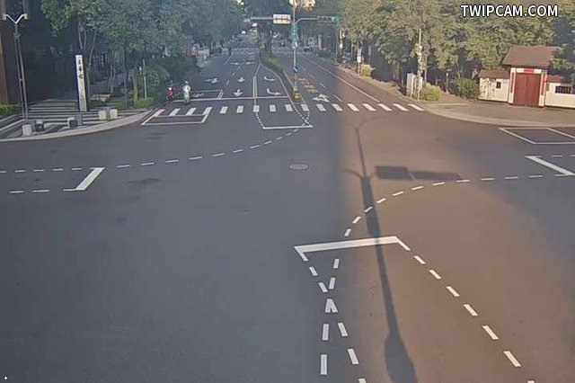 台中市道路 [08250]公益路/大墩路(右側車流往環中路)Gongyi Rd./Dadun Rd. (Right side Traffic flow to Huanzhong Rd.) 距離716公尺