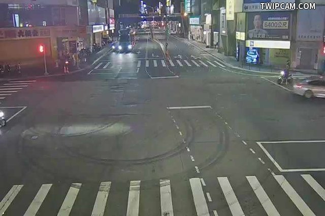 台中市道路 [04265]三民路/太平路(往五權路方向),Sanmin Rd./Taiping Rd.(Right side Traffic flow to Wuquan Rd/Chongde Rd.) 距離493公尺