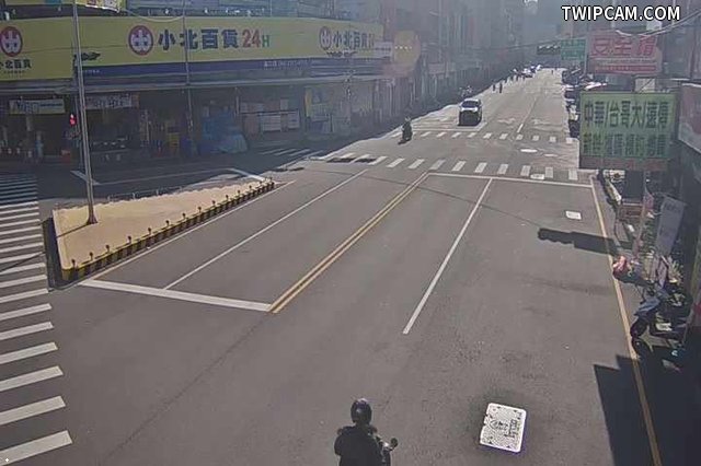 台中市道路 [07284]西屯路/漢口路(右側車流往忠明路方向),Xitun Rd./Hankou Rd.(Right side Traffic flow to Zhongming Rd.) 距離991公尺