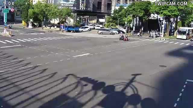 台中市道路 [07302]臺灣大道/惠中路(右側車流往市政路),Taiwan Blvd./Huizhong Rd. (Right side Traffic flow to Shizheng Rd.) 距離905公尺