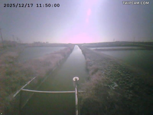 水利署水資源 第六河川分署 阿公店溪左岸舊港口堤防3號水門  抓拍 氣溫18.3℃