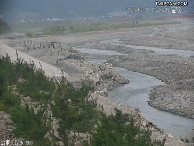 水利署水資源 第八河川分署 台東大堤2K+680即時影像圖 距離1.0公里