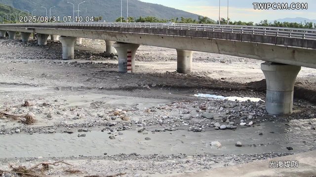 水利署水資源 第九河川分署 光復堤防 槍型攝影機