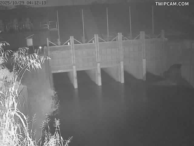 水利署水資源 高雄市政府水利局 手巾寮排水出口站影像 距離1.7公里